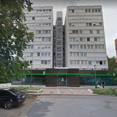 Center One Apartman Дебрецен Экстерьер фото